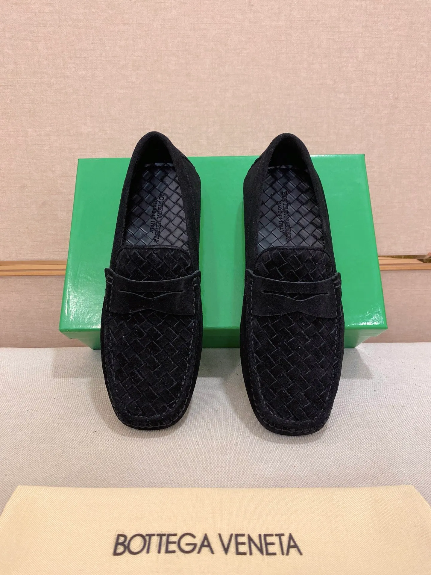 Men's shoes 💰 400💰 (Niu Li + Niu Pad) [BV] latest hot style‼ ️Casual men's shoes, uppers imported deer pattern first-layer cowhide ➕Full imported cowhide lining✔️Exquisite workmanship, excellent foot feel, special rubber soles✔️, cool and fashionable, the latest fashion, fashionable outsole, hurry up. Code number: 38-44 (can be customized to 37.45, non-refundable)